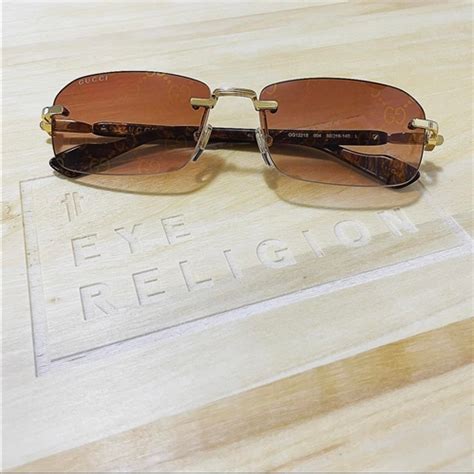 gucci hologram sunglasses|gucci sunglasses packaging.